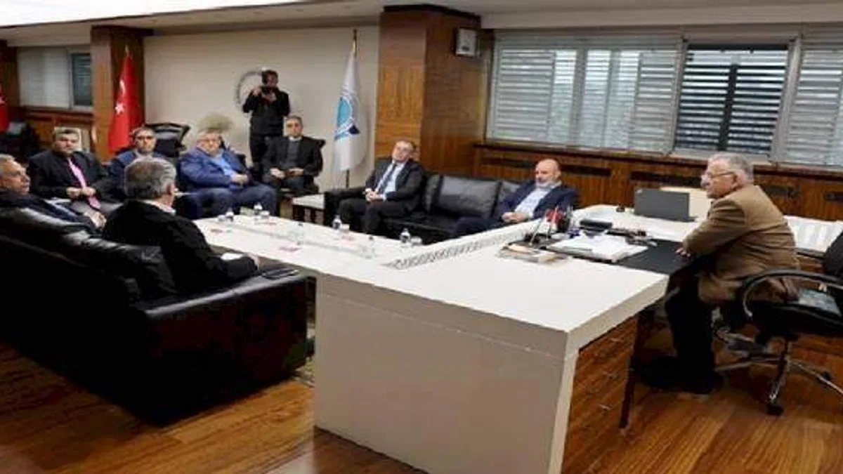 Kayseri Büyükşehir'den deprem teyakkuzu