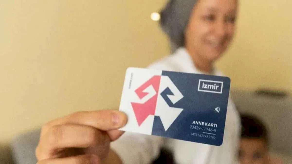 İzmir’de annelere toplu ulaşım desteği