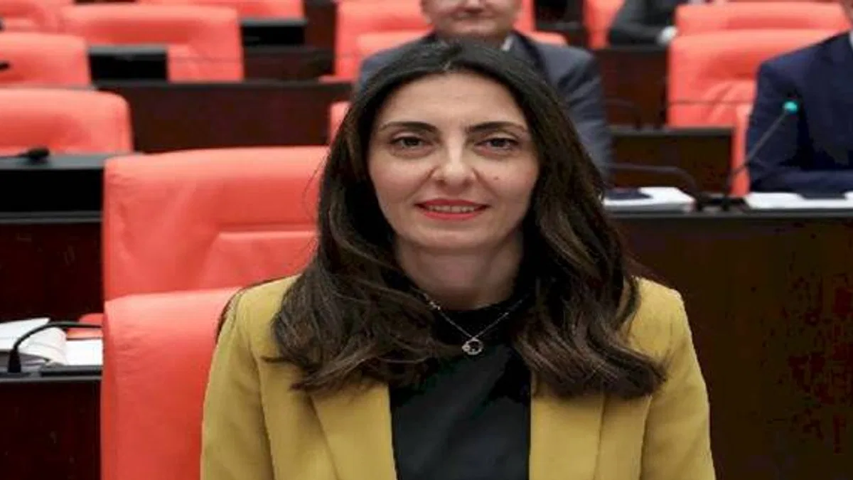 CHP'li Kayışoğlu: Yenişehir için ortada top çeviriyorlar