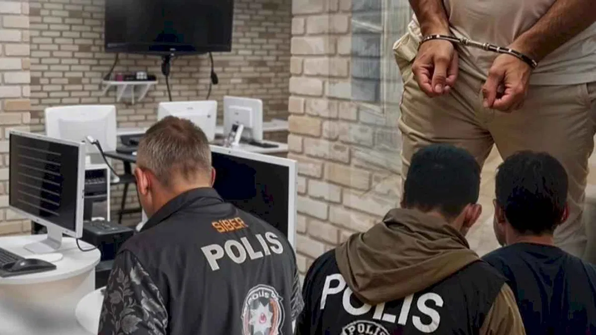 20 ilde 55 'Siber' gözaltı! 23 şüpheli tutuklandı!