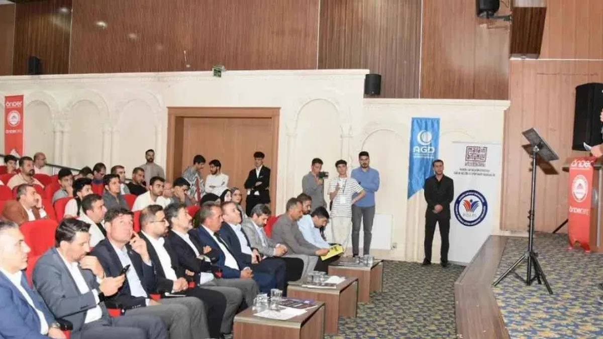 Mardin’de şiirle dayanışma! Gazze temalı dinleti büyük ilgi gördü
