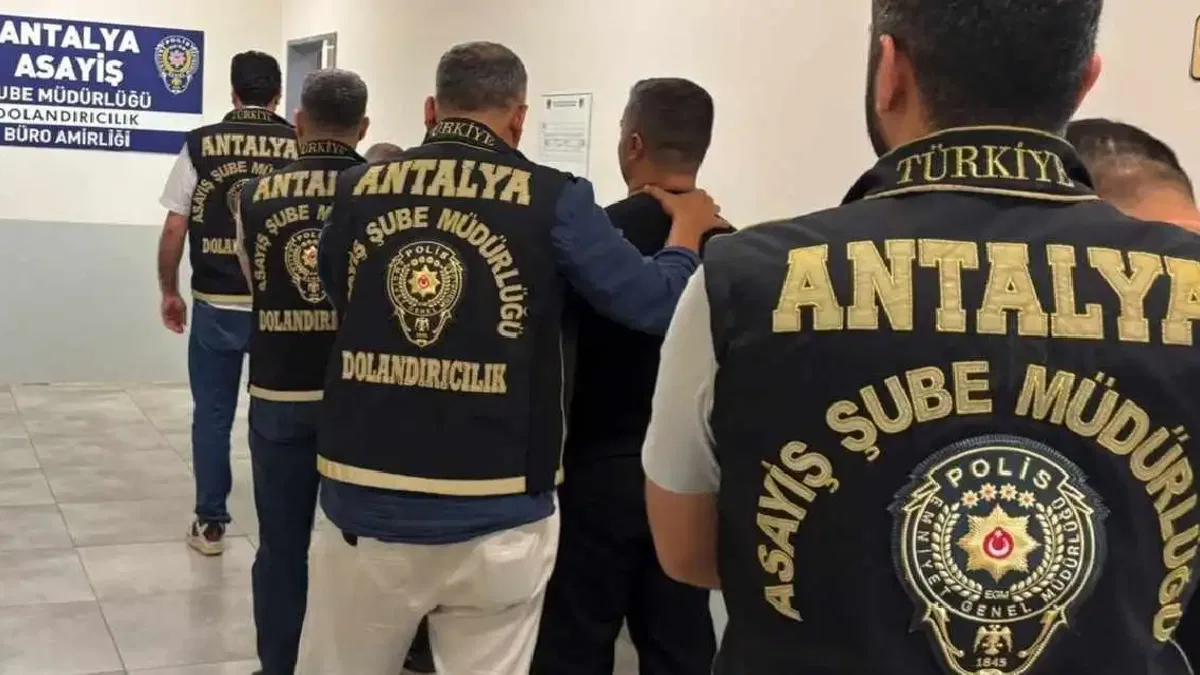Antalya'da bir haftada 242 kişi tutuklandı