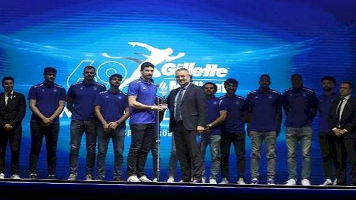 Anadolu Efes, 69.Gillette Milliyet Yılın Sporcusu Ödülleri "Yılın Takımı" ödülünün sahibi oldu