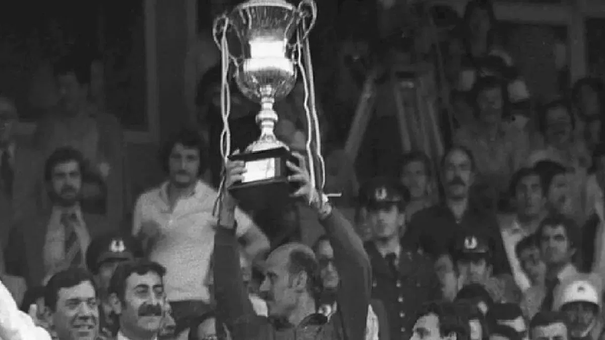 Trabzonspor haberleri: Ahmet Ağaoğlu, Abdullah Avcı ve Şenol Güneş'ten Ahmet Suat Özyazıcı'ya veda!