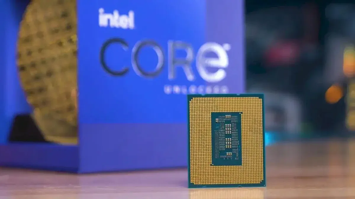 Intel, Platform Değişikliğine Hazırlanıyor: LGA-1851 Soket ve Yeni Anakartlar