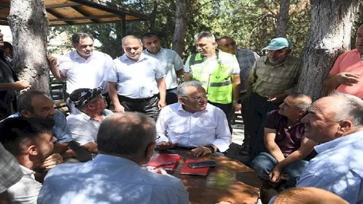 Memduh Büyükkılıç Yemliha sakinleriyle buluştu