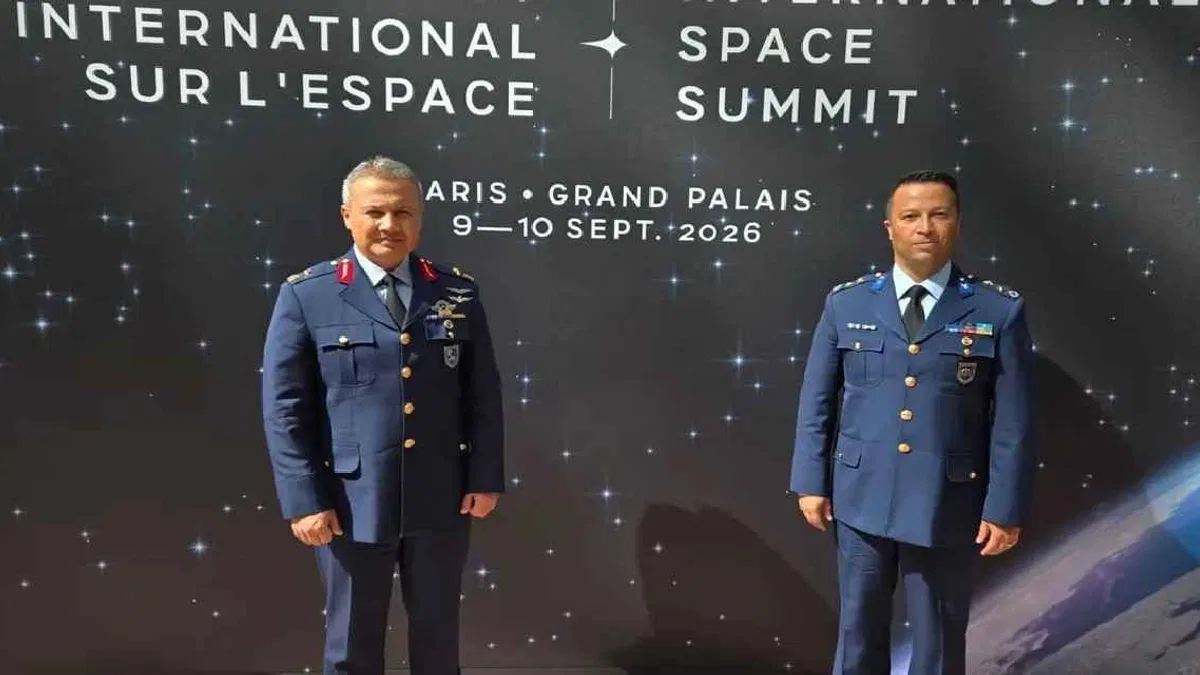 Alper Gezeravcı Paris’te Uluslararası Uzay Zirvesi’nde Türkiye’yi temsil etti