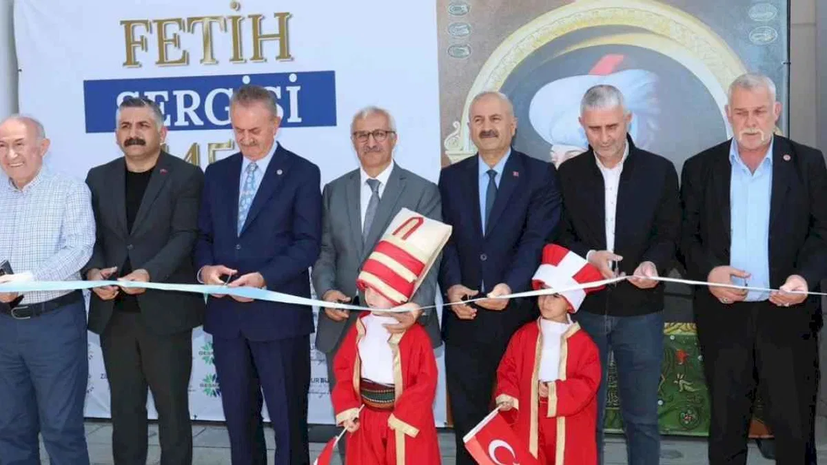 Fetih Sergisi Gebze'de açıldı
