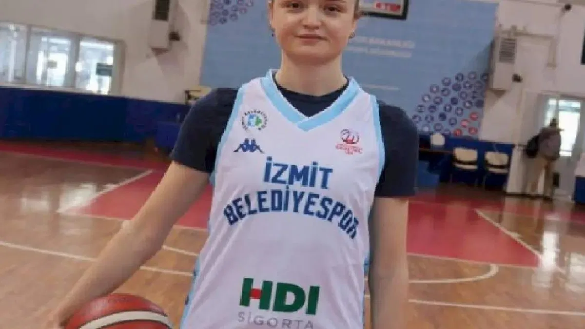 İzmit Belediyespor'a Hatay'dan ikinci transfer