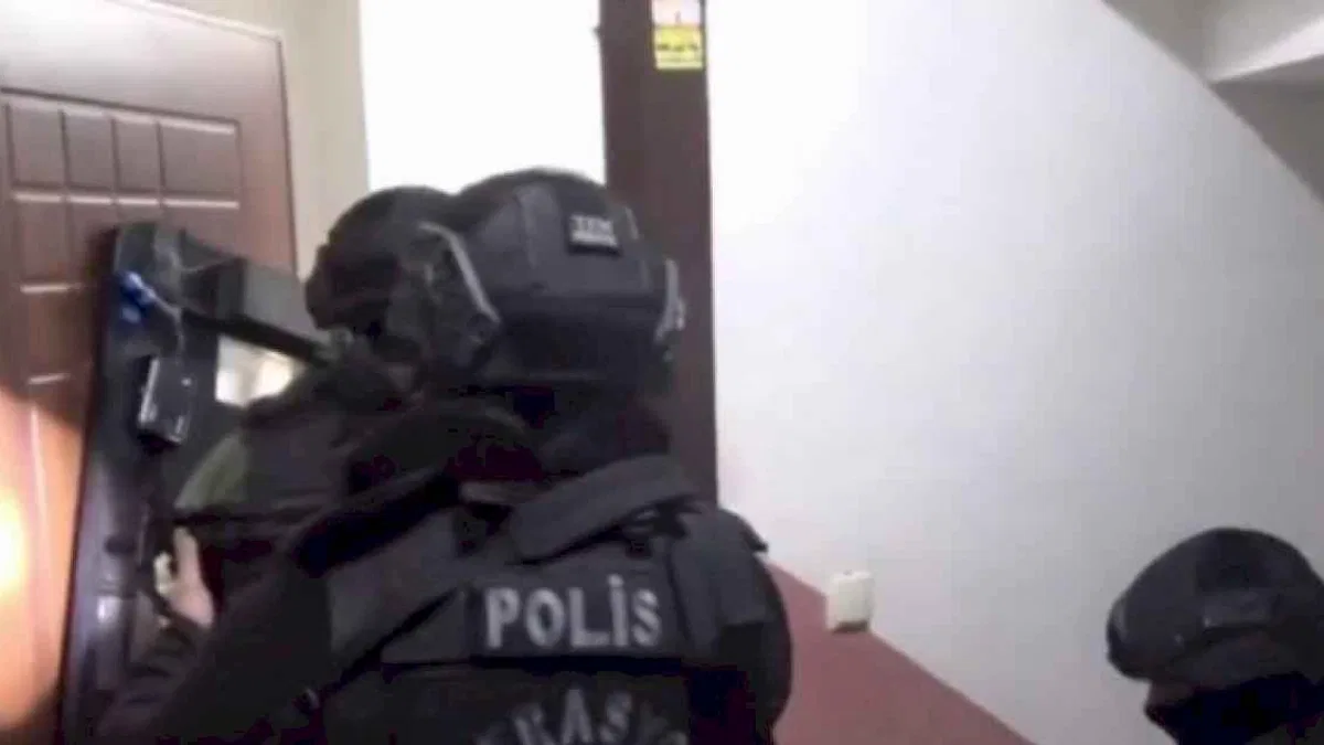 DEAŞ'lı 12 kişi yakalandı