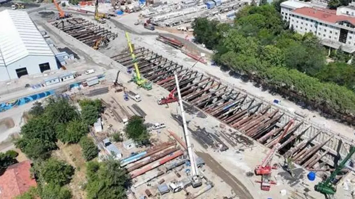 Kocaeli'nde metro tünelini açacak dev köstebekler geldi!