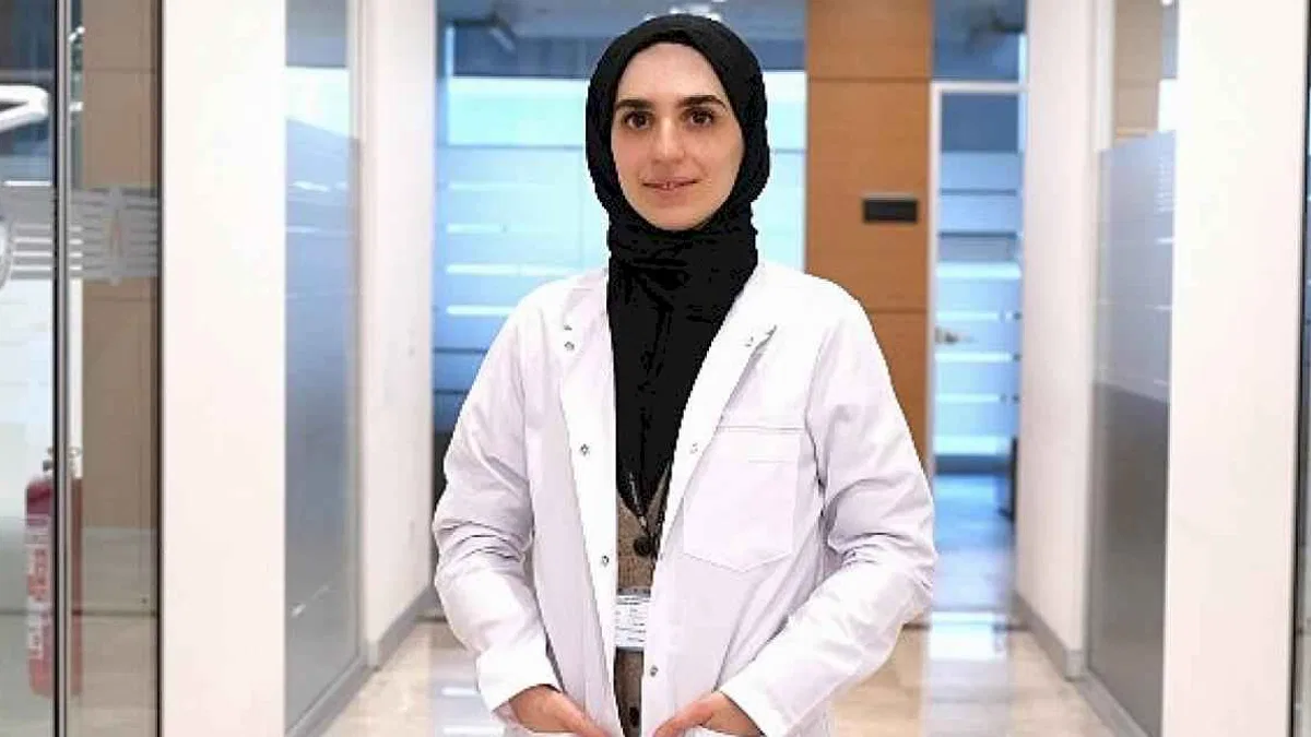 Kahve keyfi mi, diş sağlığı mı? Kahve tüketimi diş minesine zarar veriyor!