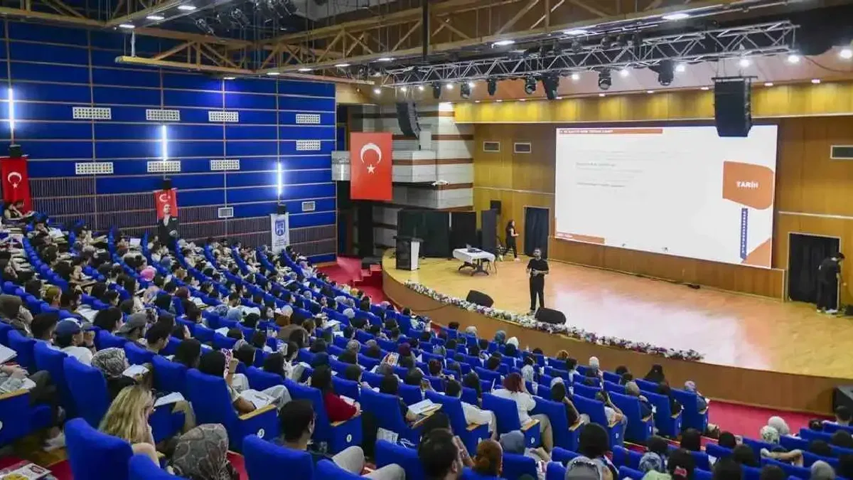 Ankara'da KPSS adaylarına ücretsiz tekrar kampı