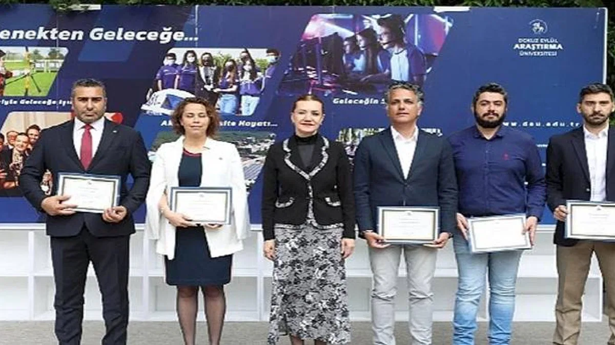 Rektör Hotar'dan TEKNOFEST'ten Başarıyla Dönen Deü'lülere Teşekkür