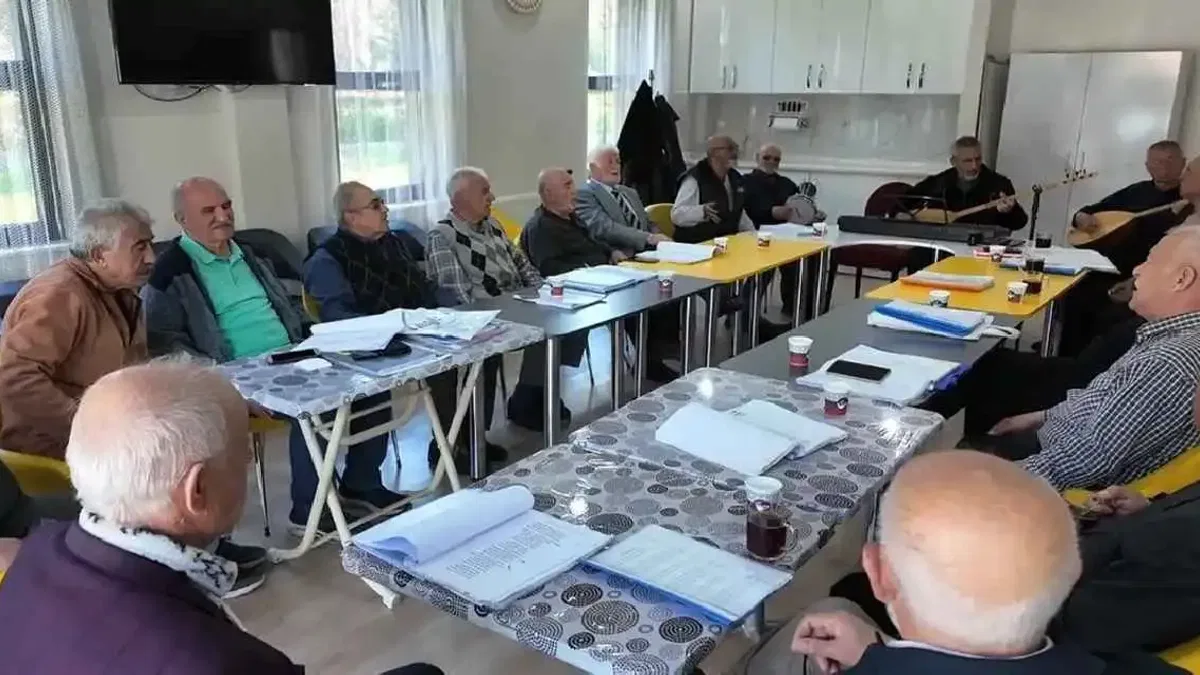 Kayseri Emekliler Kafeteryası'na büyük ilgi