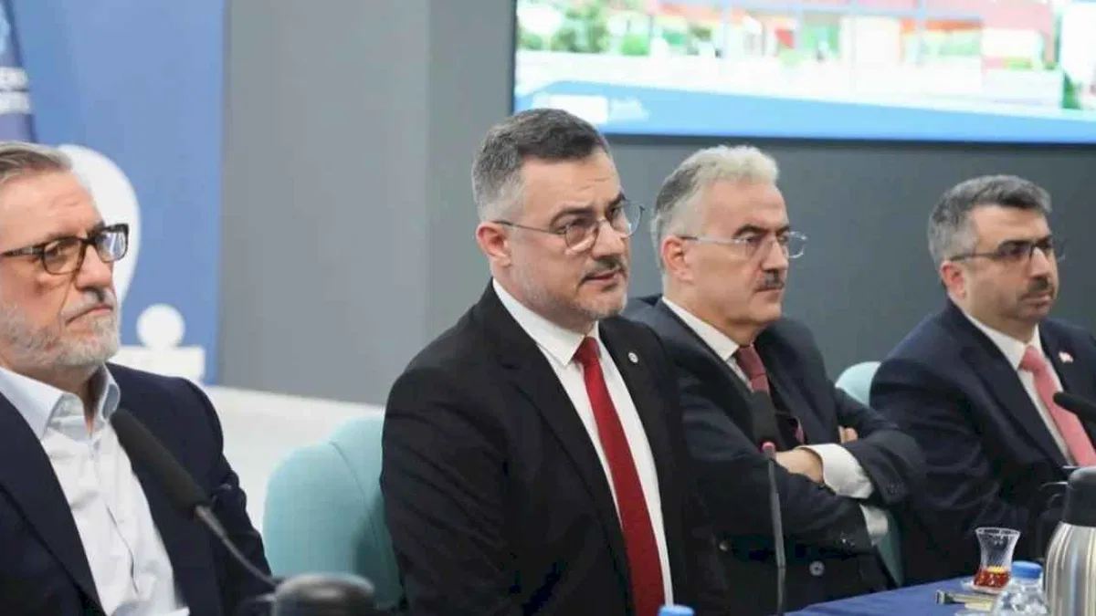 BTÜ 'ortak akıl'a danıştı