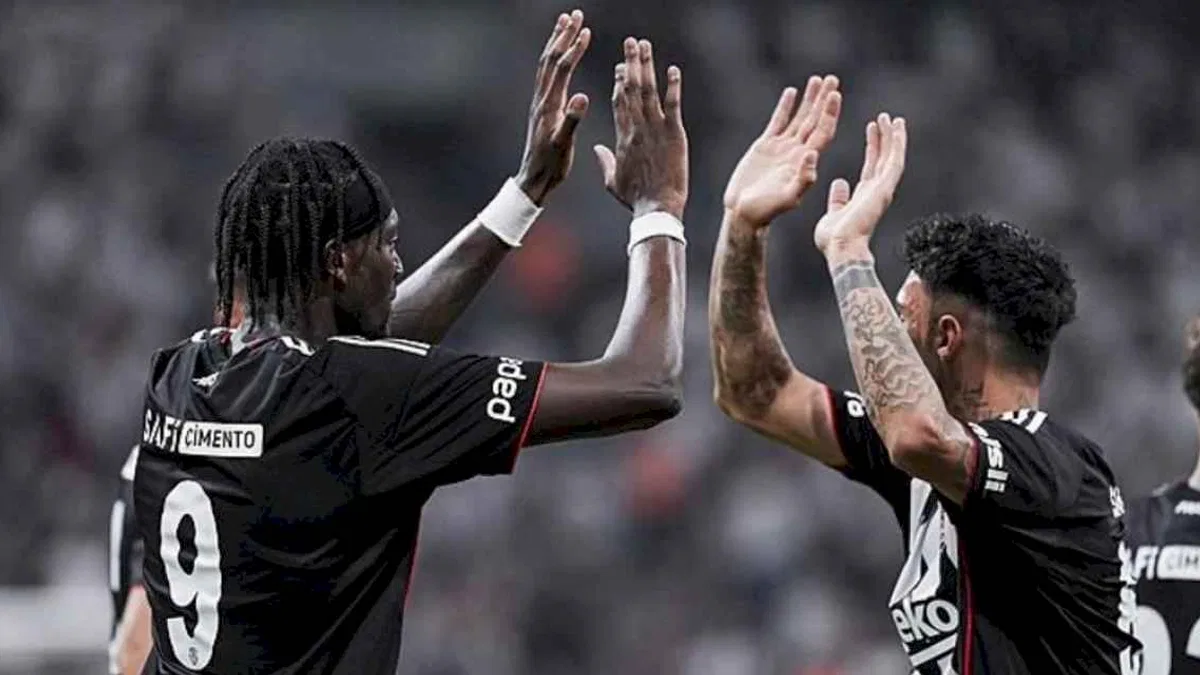 Beşiktaş 3-2 St Patrick's (Maç Sonucu) Kartal Play-off'ta!