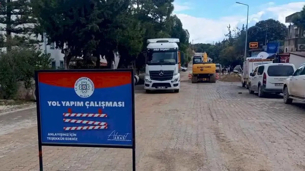 Muğla'dan Datça'nın yolları etap etap yenileniyor