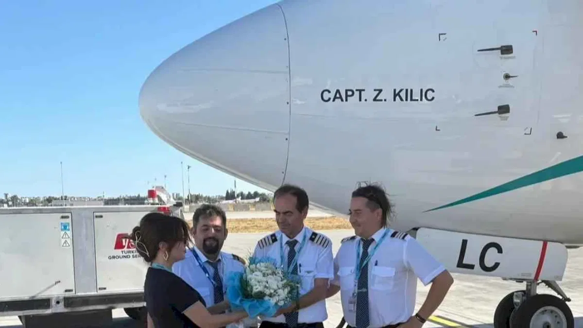 İran’da mahsur kalan Tailwind uçağı Türkiye’ye döndü