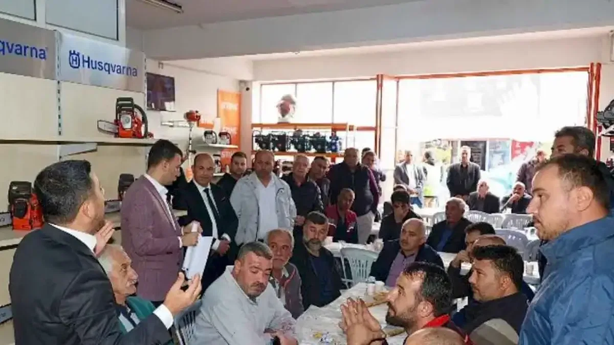 Başkan Arı, sanayi esnafıyla kahvaltıda bir araya geldi