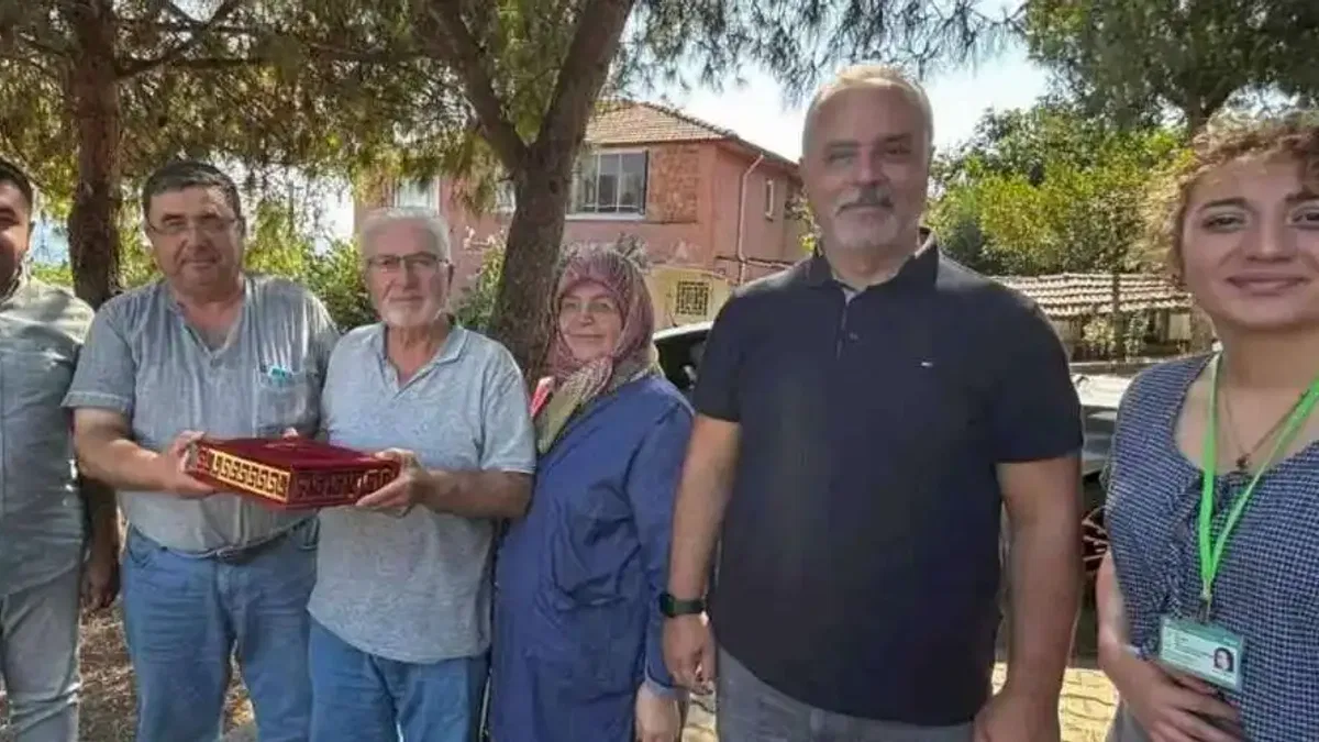 İzmit Belediyesinden gazilere saygı ziyaretleri sürüyor
