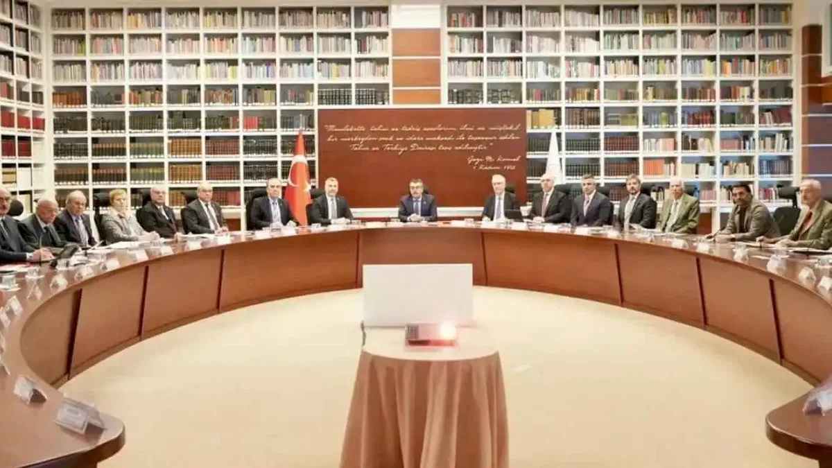 MEB'in yeni komisyonu ilk toplantısını yaptı