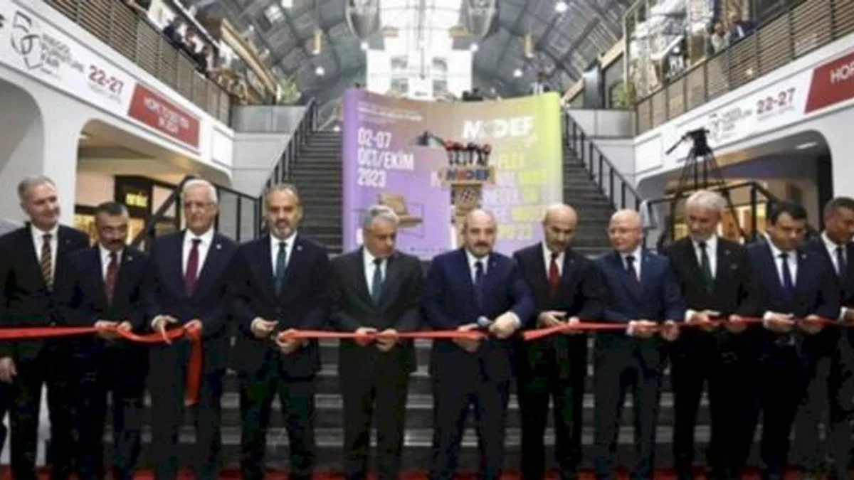 Bursa İnegöl’de 'Mobilya Şöleni' başladı