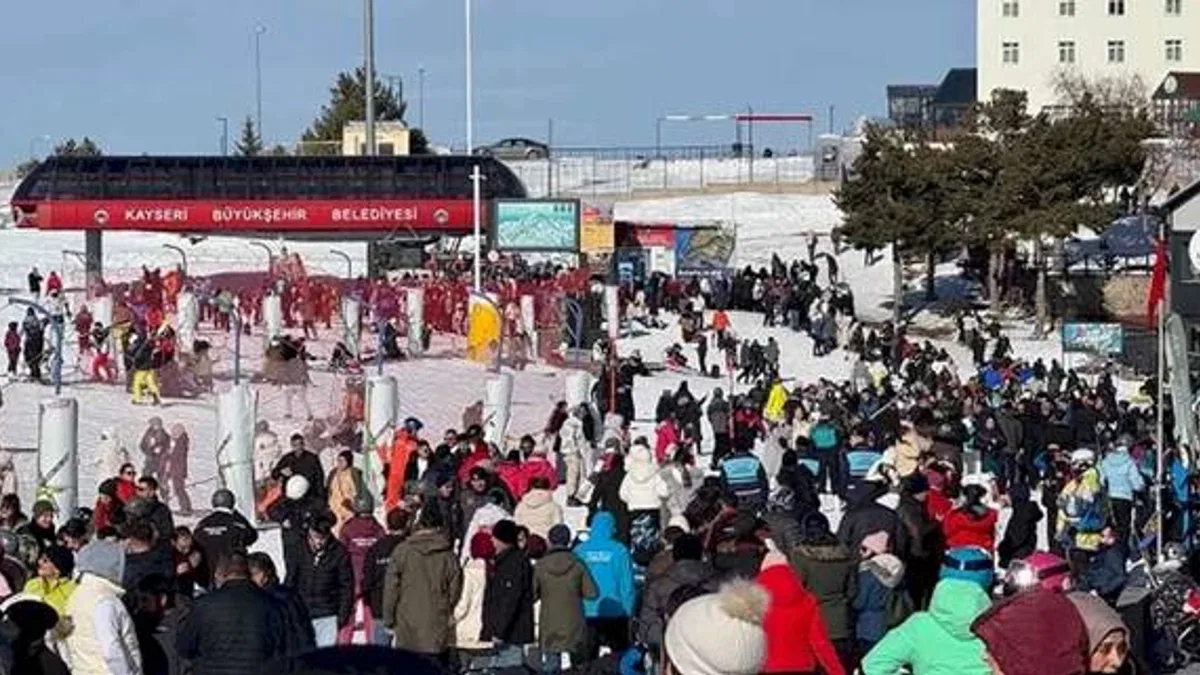 Erciyes Kayak Merkezi doldu taştı!