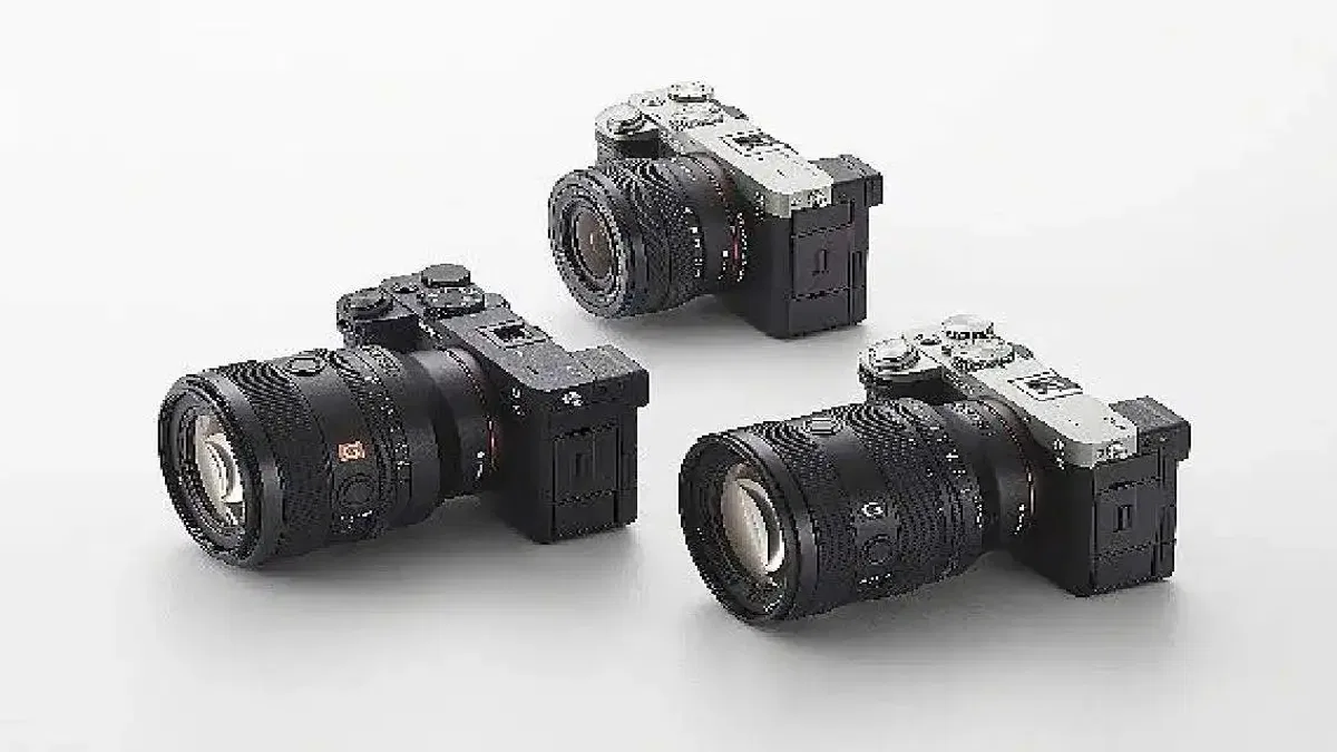 Sony Alpha 7C Serisine Ait İki Yeni Kamerayı Kullanıcılarıyla Buluşturuyor