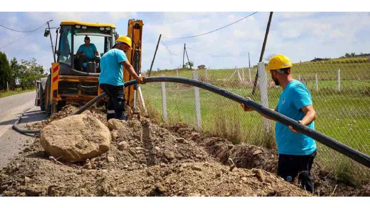 Sakarya Topçu Mahallesi’nin içme suyu hattı yenileniyor