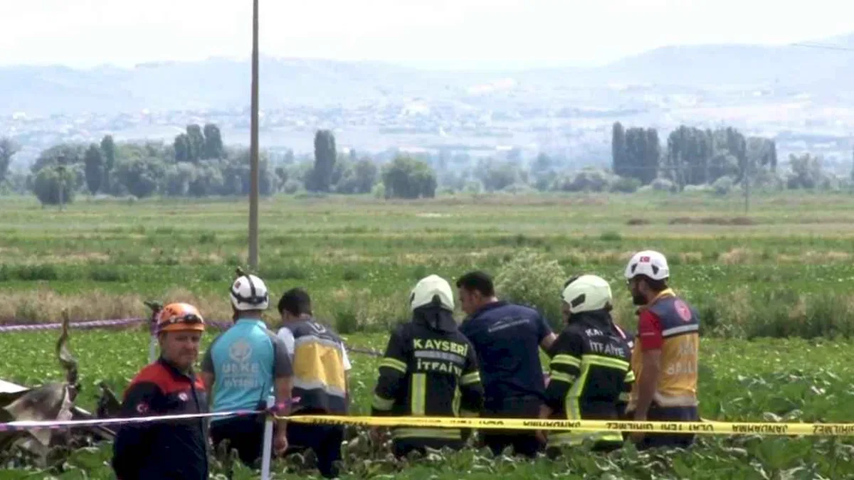 MSB: Kayseri'de Eğitim Uçağı Düştü, İki Pilotumuz Şehit Oldu