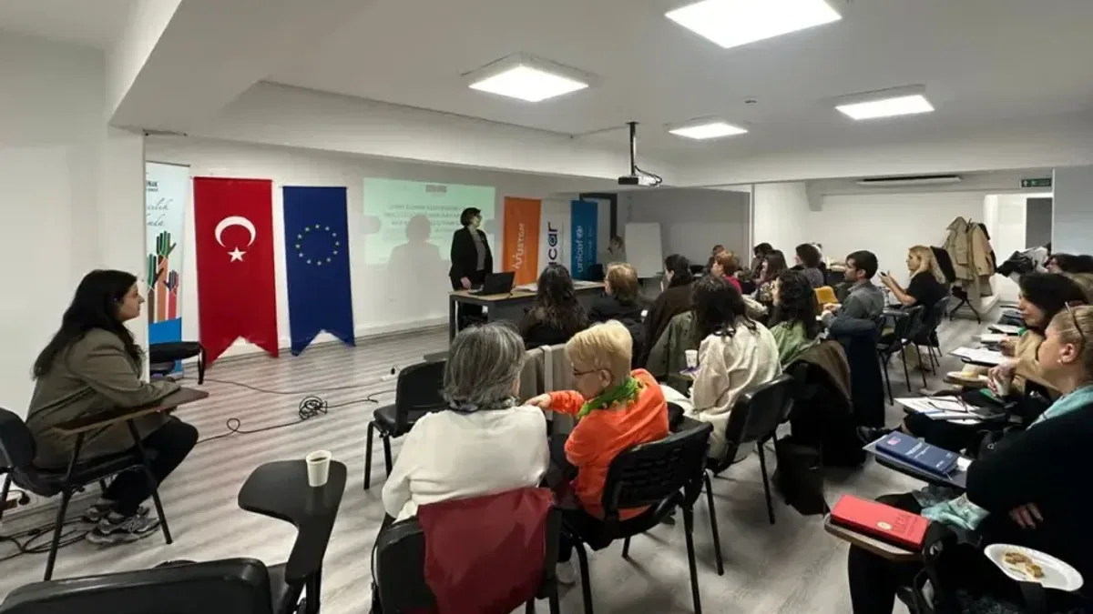 İzmir Konak'ta 'Yarının Yetişkinleri' Çalıştayı