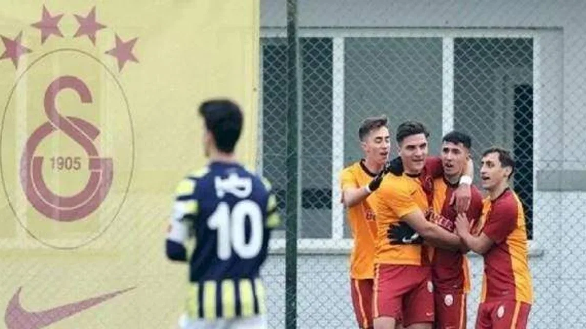 Galatasaray Fenerbahçe: 4-0 (U19 MAÇ SONUCU - ÖZET)