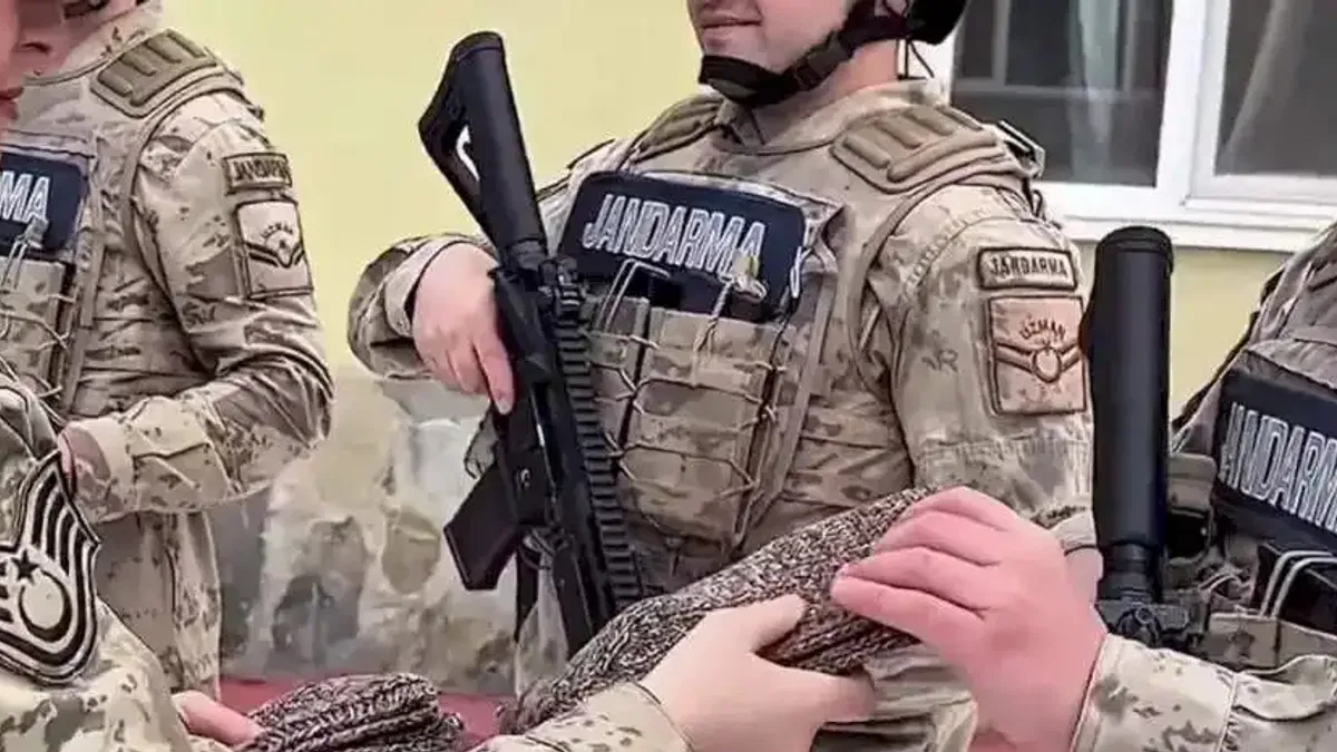 Bulgaristan'dan Mehmetçiğe iç ısıtan hediye