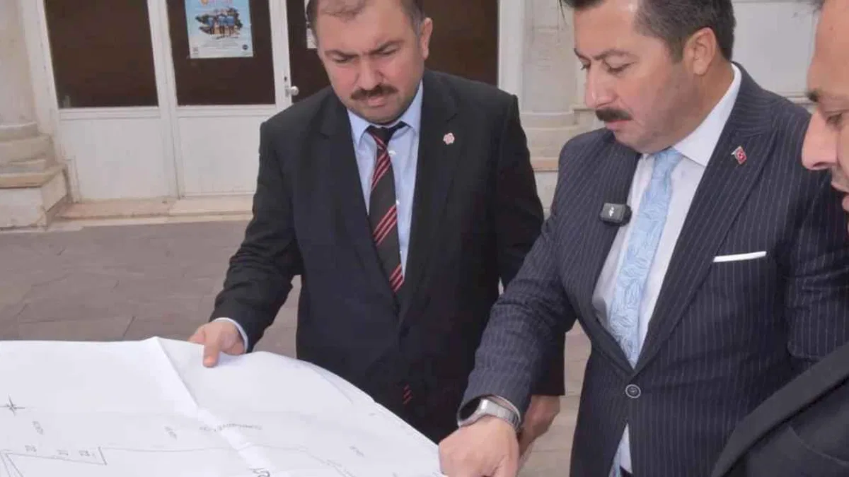 Tarihi çarşı hamamı yeniden doğuyor