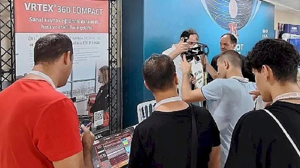 Lincoln Electric, MEB Robot Yarışması'nda Öğrencileri, VRTEX 360 Compact Sanal Kaynak Ekipmanıyla Buluşturdu!