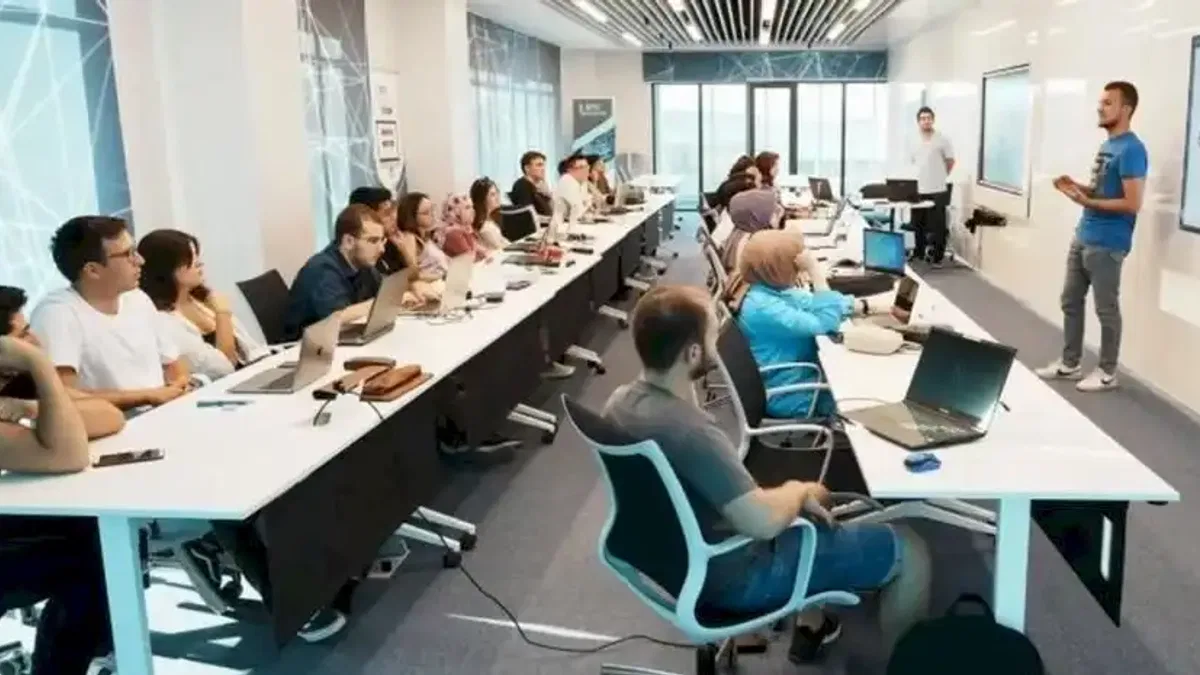 BTK Akademi ücretsiz ve sertifikalı eğitimlere yenilerini ekledi