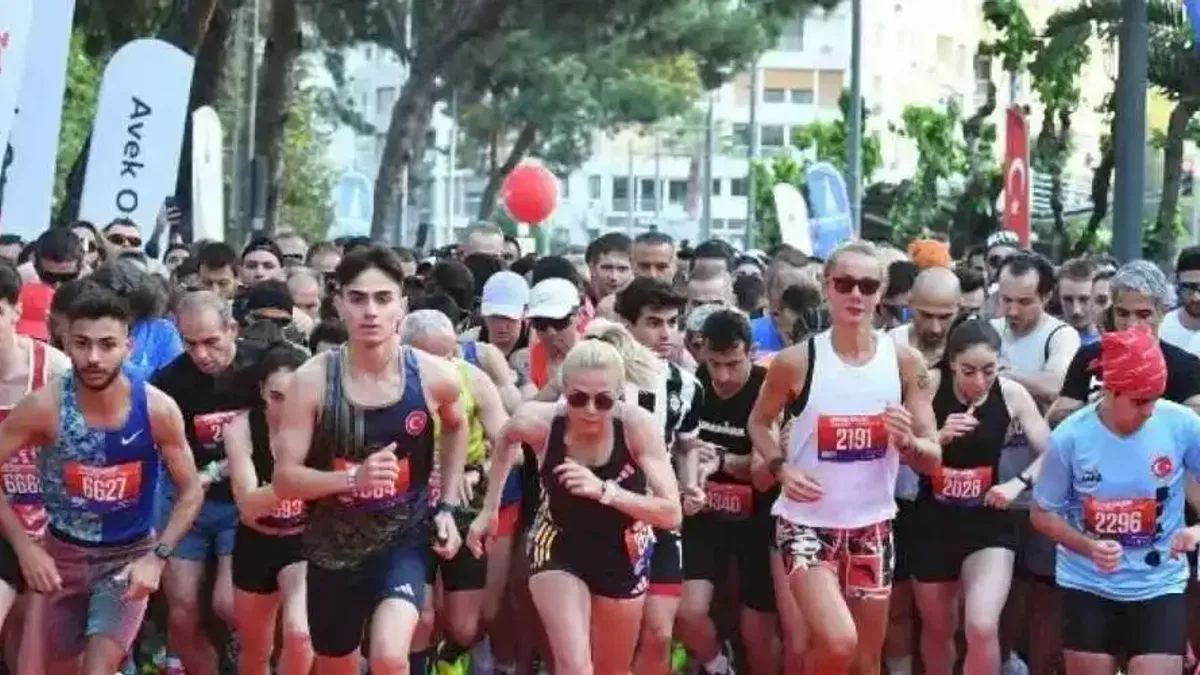 Türkiye’nin en hızlı maratonunda kazananlar belli oldu... Birincilik Kenya ve Etiyopya'ya...