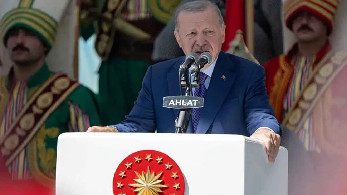 Erdoğan’dan Ahlat’ta mesaj: Terörsüz Türkiye'de yeni dönem başlayacak