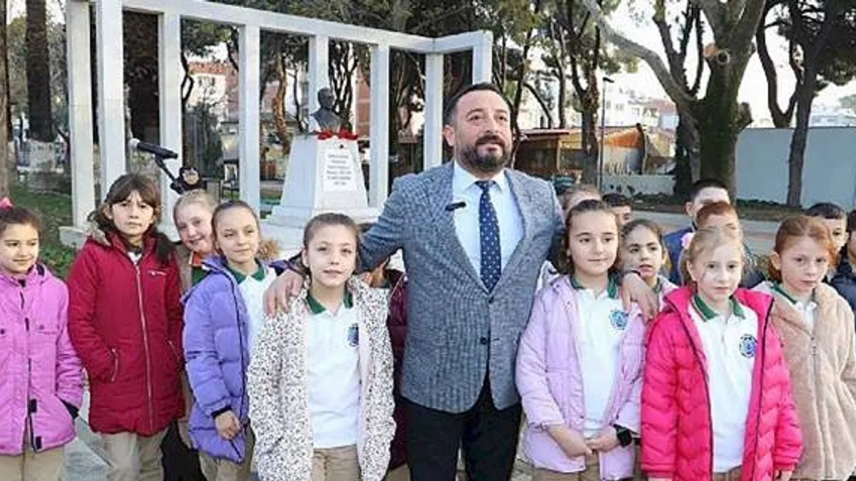 Ödemişli Başbakan, ölüm yıl dönümünde memleketinde anıldı