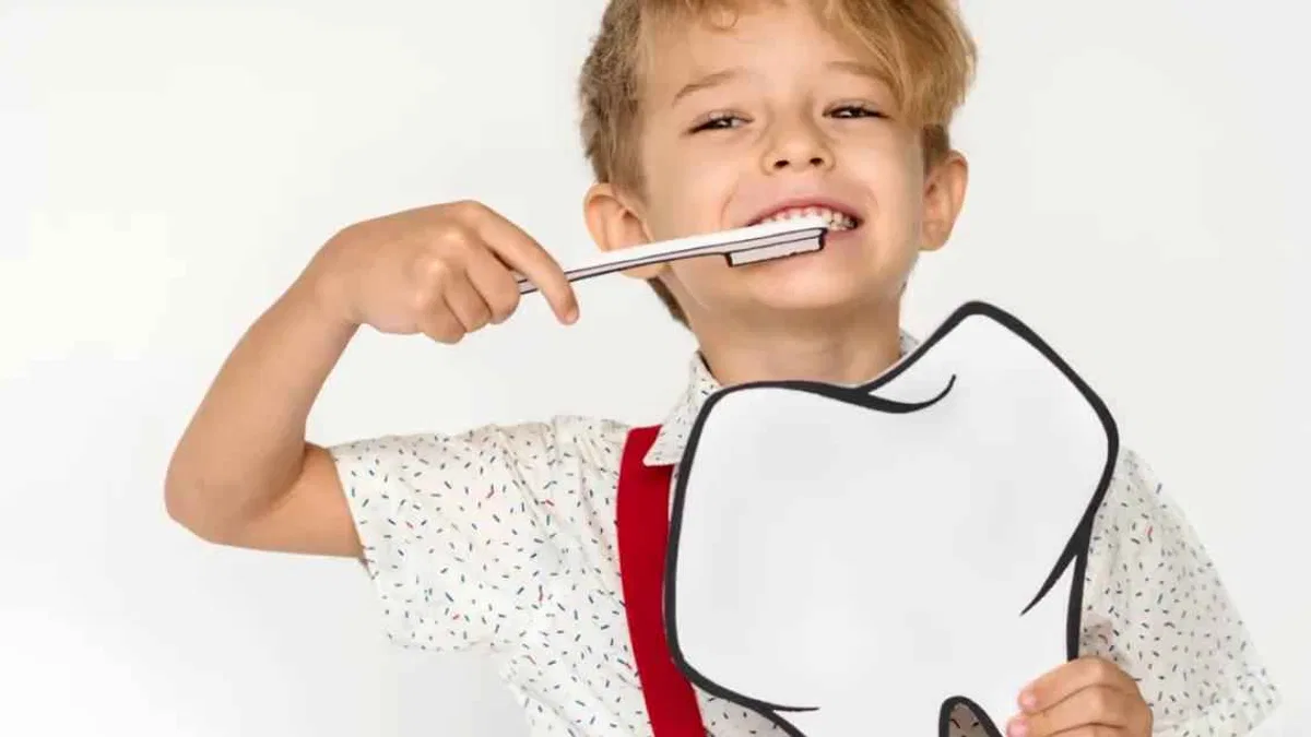 Çocuklarda diş sağlığı için doğru macun seçimi önemli
