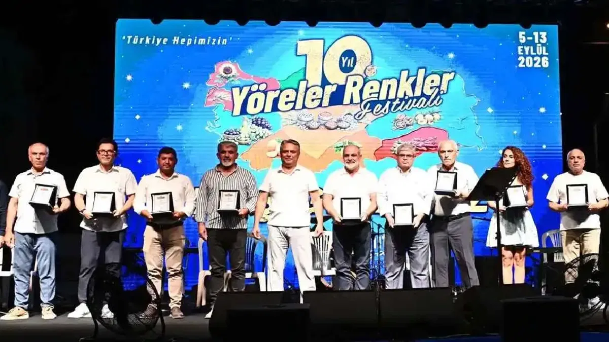 Antalya’da Yöreler Renkler Festivali’nde Güneydoğu Anadolu Gecesi