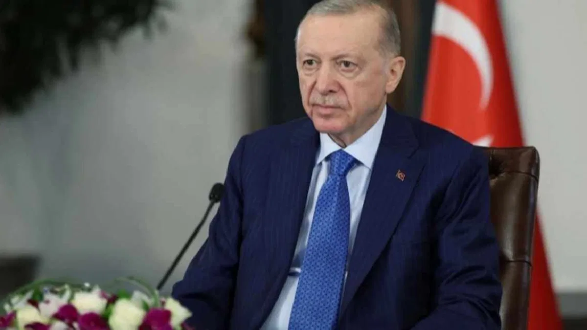 Cumhurbaşkanı Erdoğan'dan Kral Charles'ın Cambridge Camisi ziyaretine mesaj