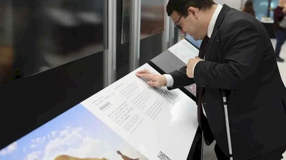 İstanbul Beykoz'da 'Görülmeyen Dünya' sergisi ilgi görüyor