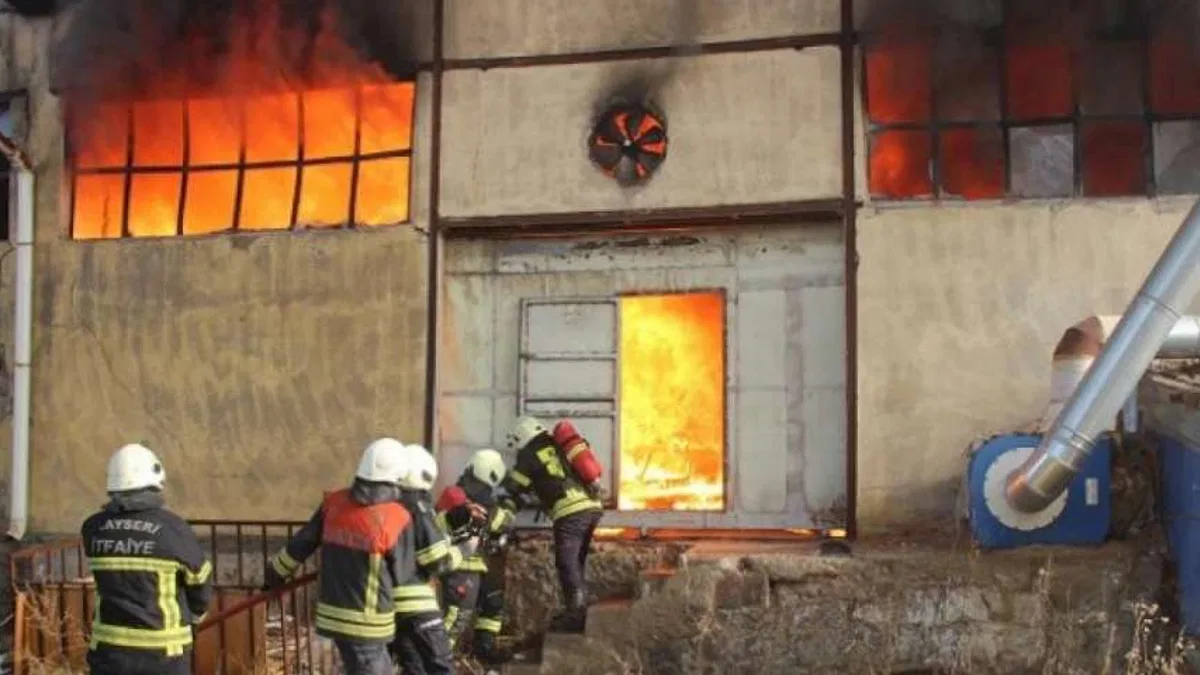 Kayseri itfaiyesinden OSB yangınına müdahale