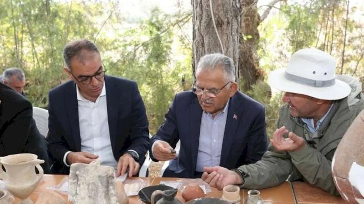 Memduh Büyükkılıç'tan 'UNESCO mesajı