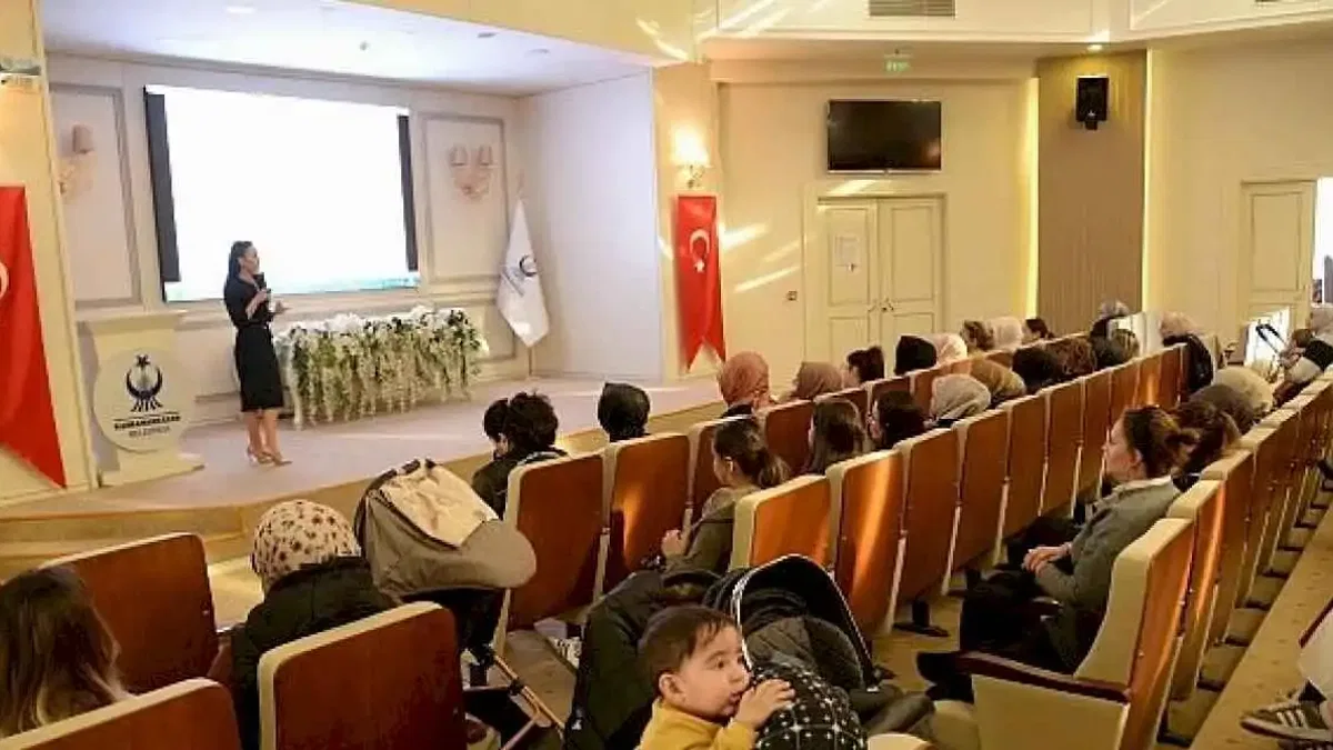 Ebeveynlere Çocuk Gelişimi Semineri