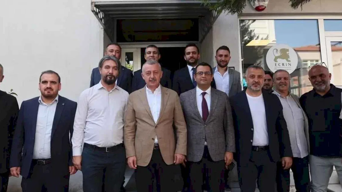 Başkan Büyükakın, İnşaat Mühendislerine konuk oldu