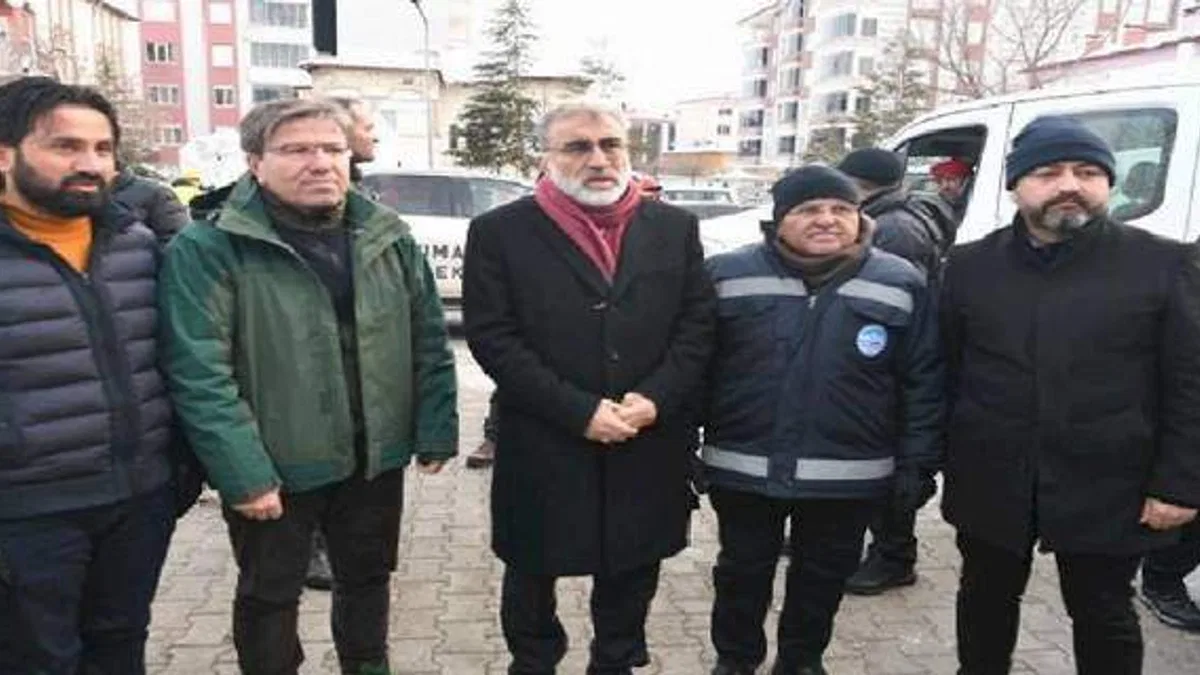Memduh Büyükkılıç'tan 'birlik' mesajı