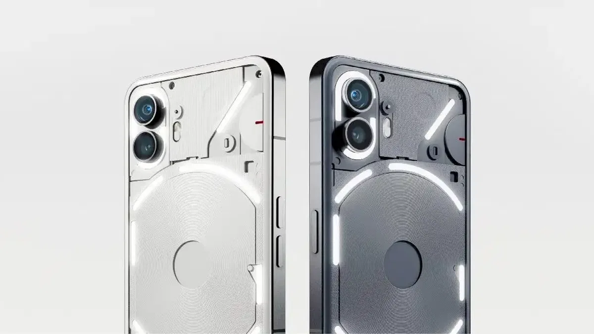 Nothing Phone (2) Türkiye’de Satışa Sunuldu